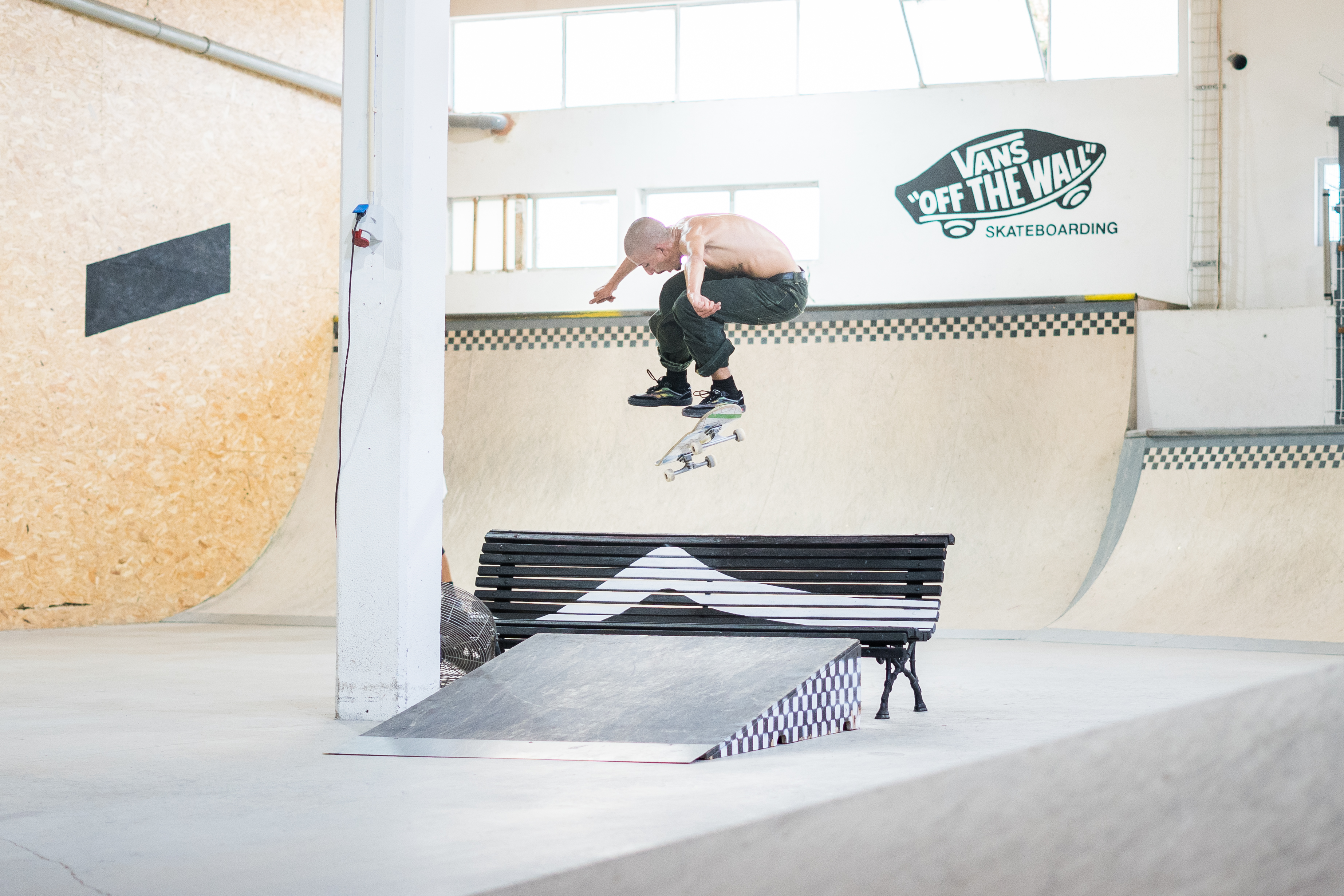 Novo modelo da VANS em parceria com a DIME – Wayvee já disponível – Surge  Skateboard